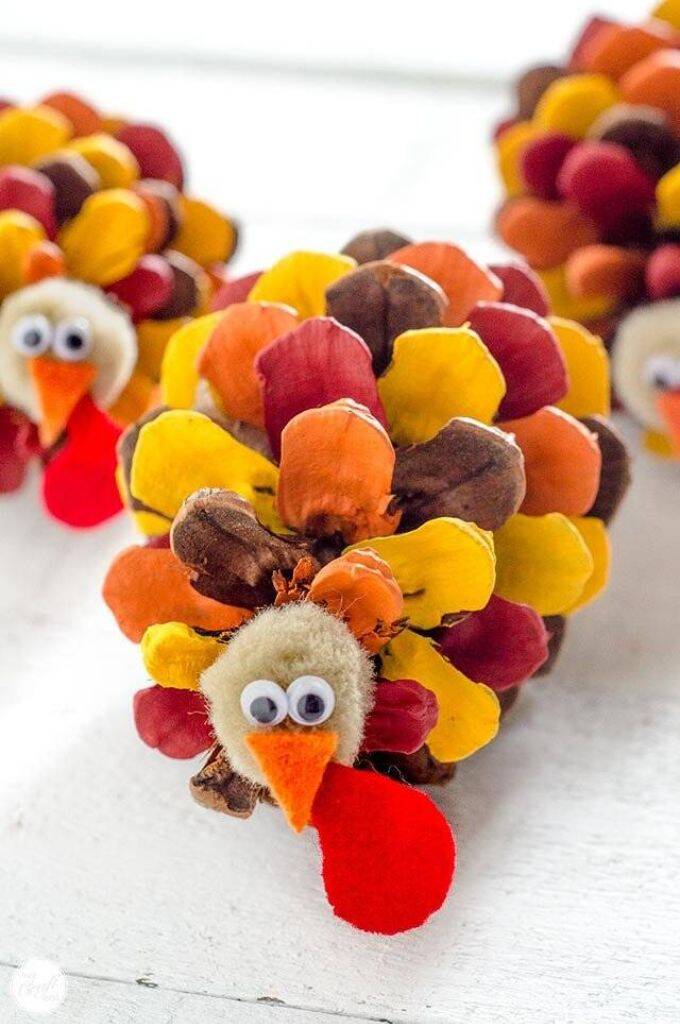 Discover insanely good Thanksgiving crafts