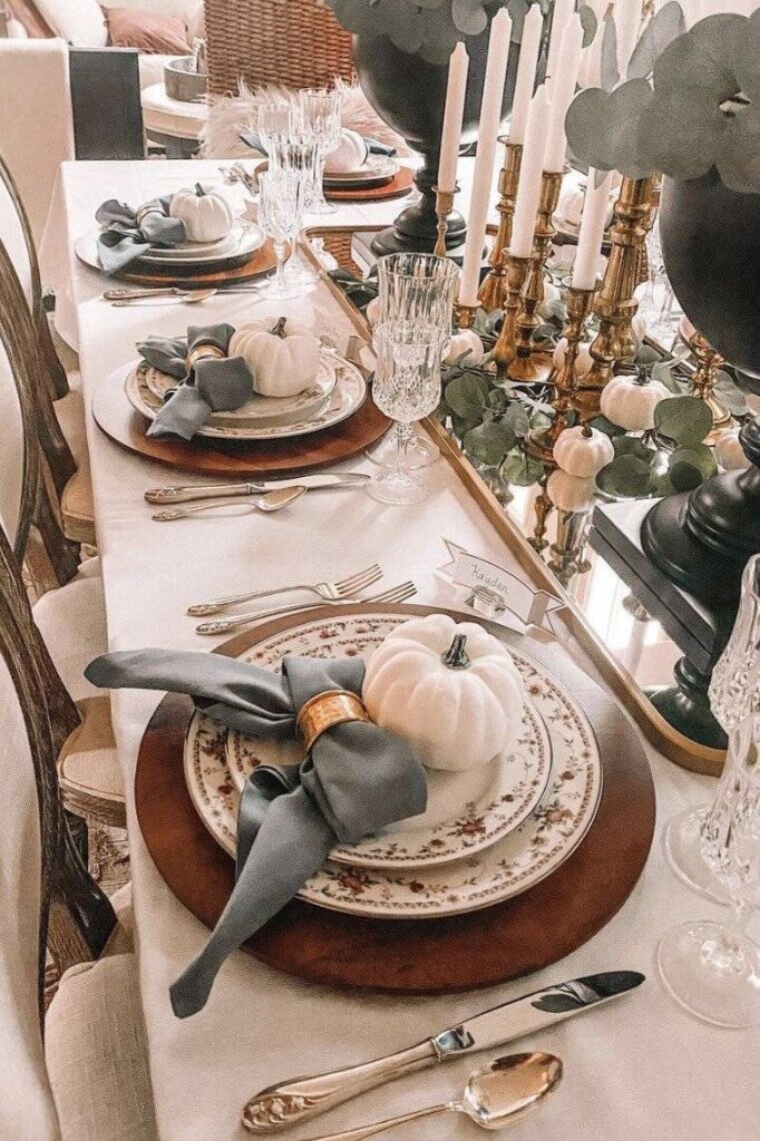 Thanksgiving Table Settings