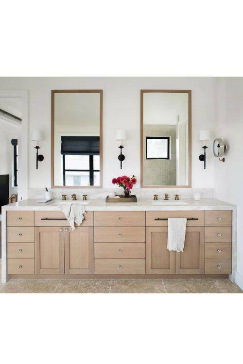 Discover the most elegant and stylish white bathroom ideas